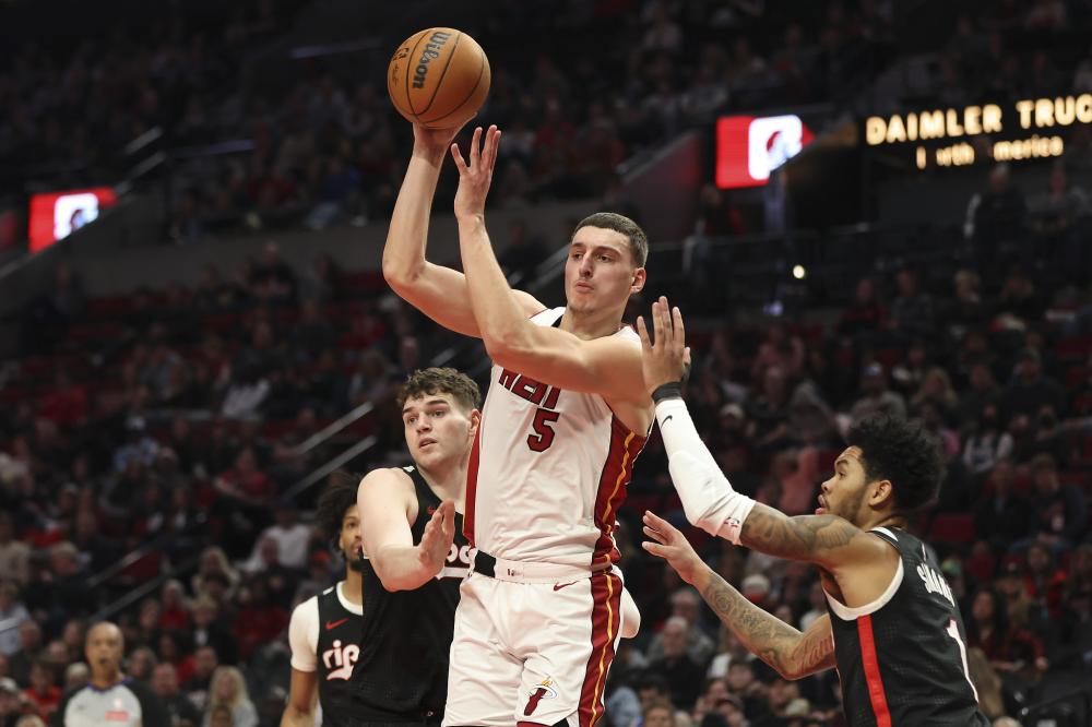 而随着更多 而随着更多