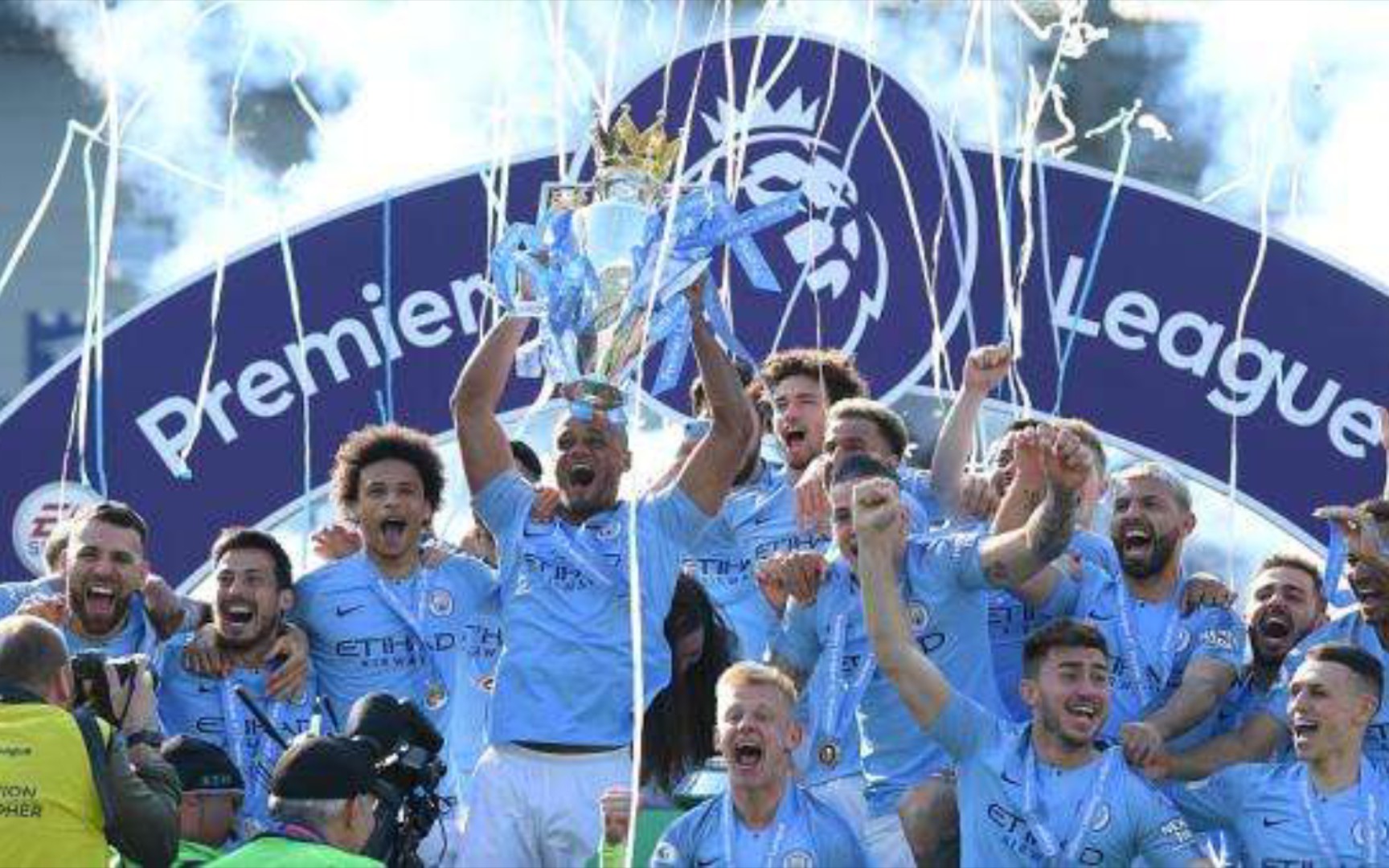 同时也震慑 同时也震慑