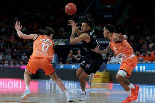 防转换中贡 防转换中贡