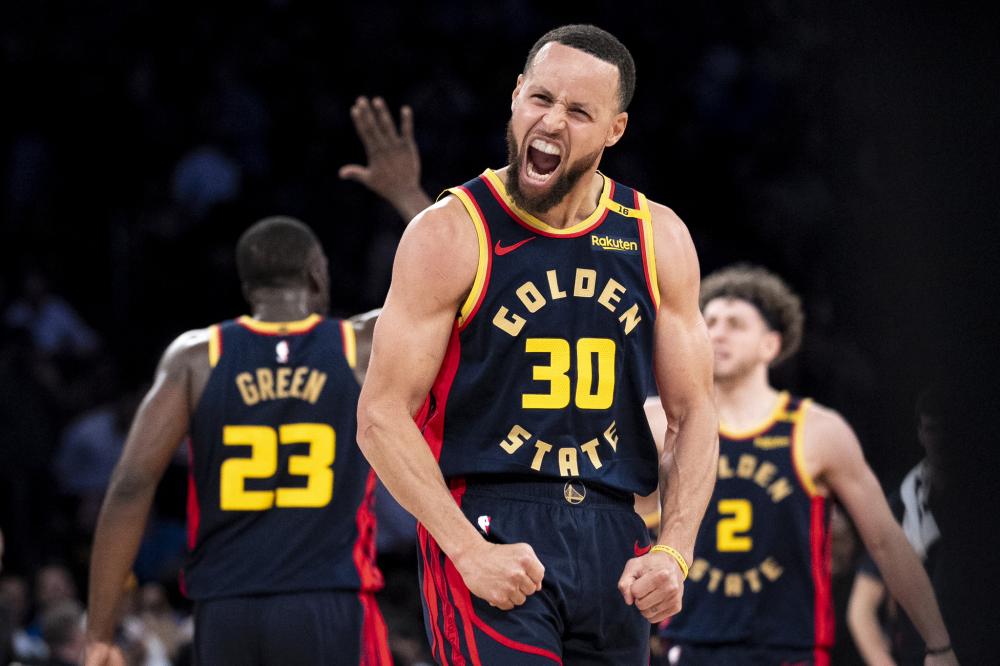 4人前往沙 4人前往沙