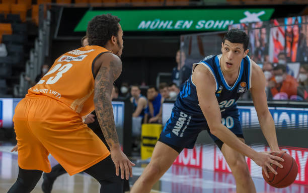 张伟丽的到 张伟丽的到